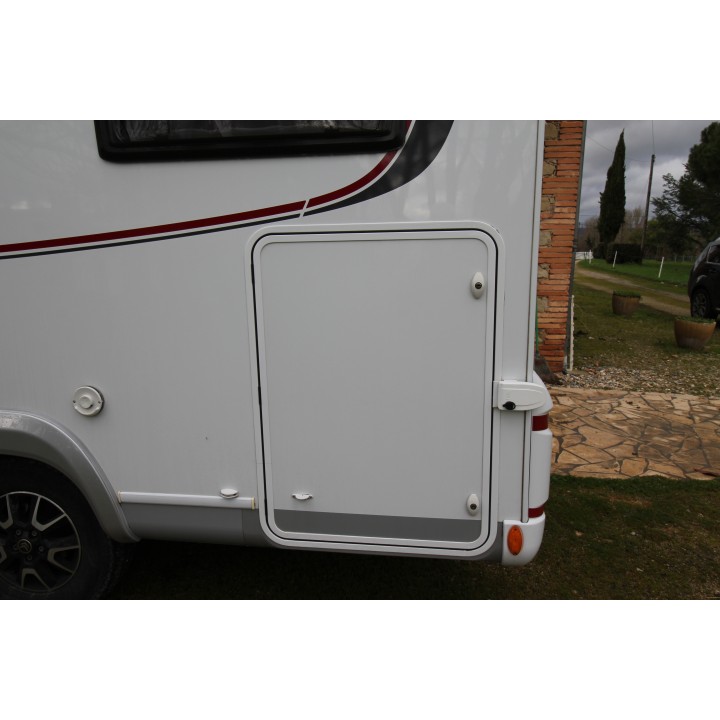 Camping-car profilé LMC Breezer V643G