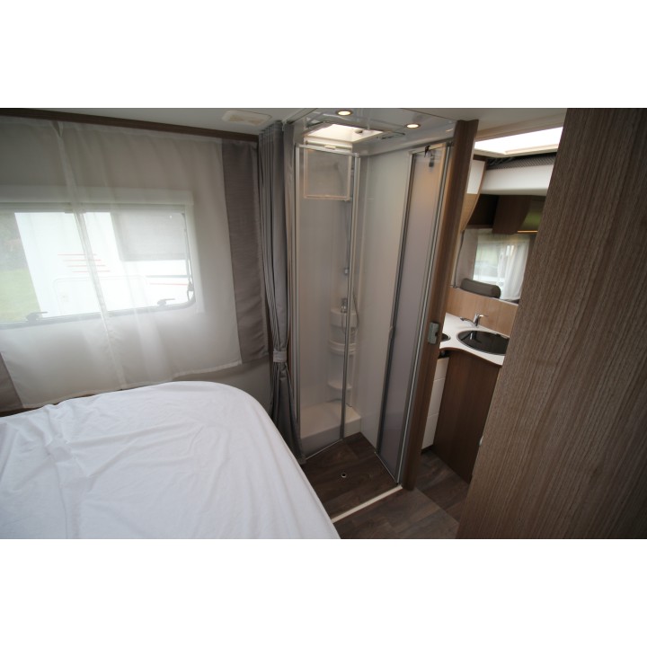 Carado T449 état neuf 2020 18700km occasion 4 couchages