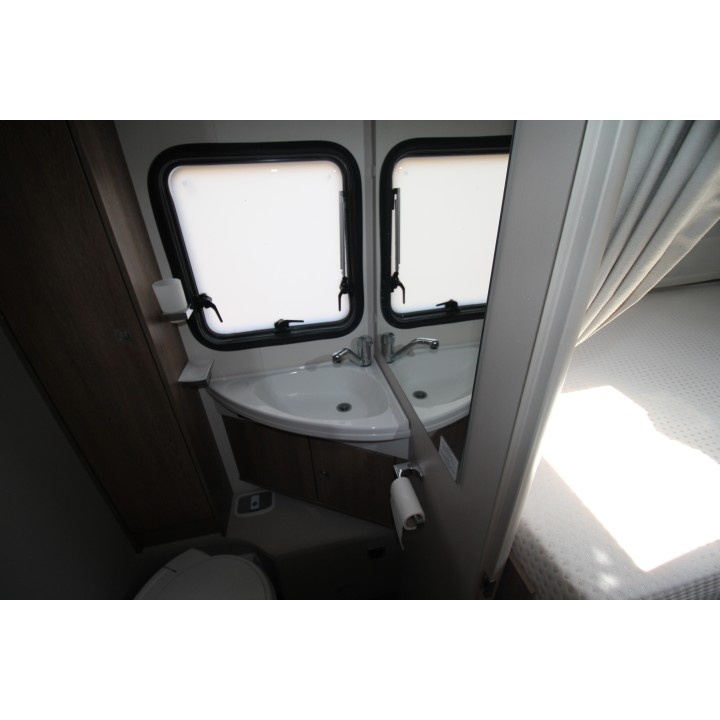 Camping-car profilé Dethleffs Trend d'occasion très bon état T7057EB