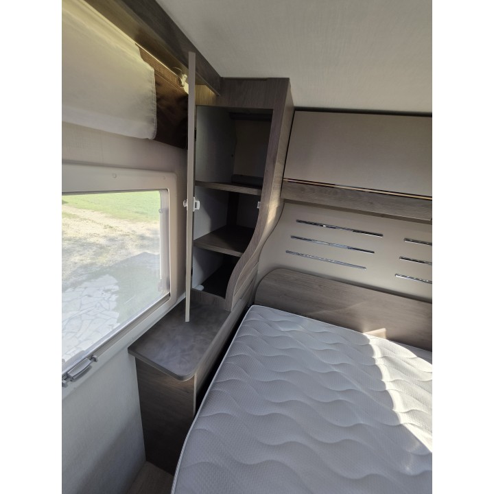 Challenger 308 boîte auto 170 cv 7.09m garantie 12 mois